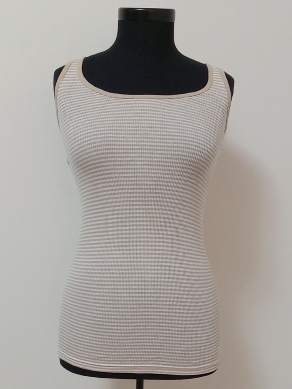 Old Navy Cream Ribbed Scoop Neck Tank